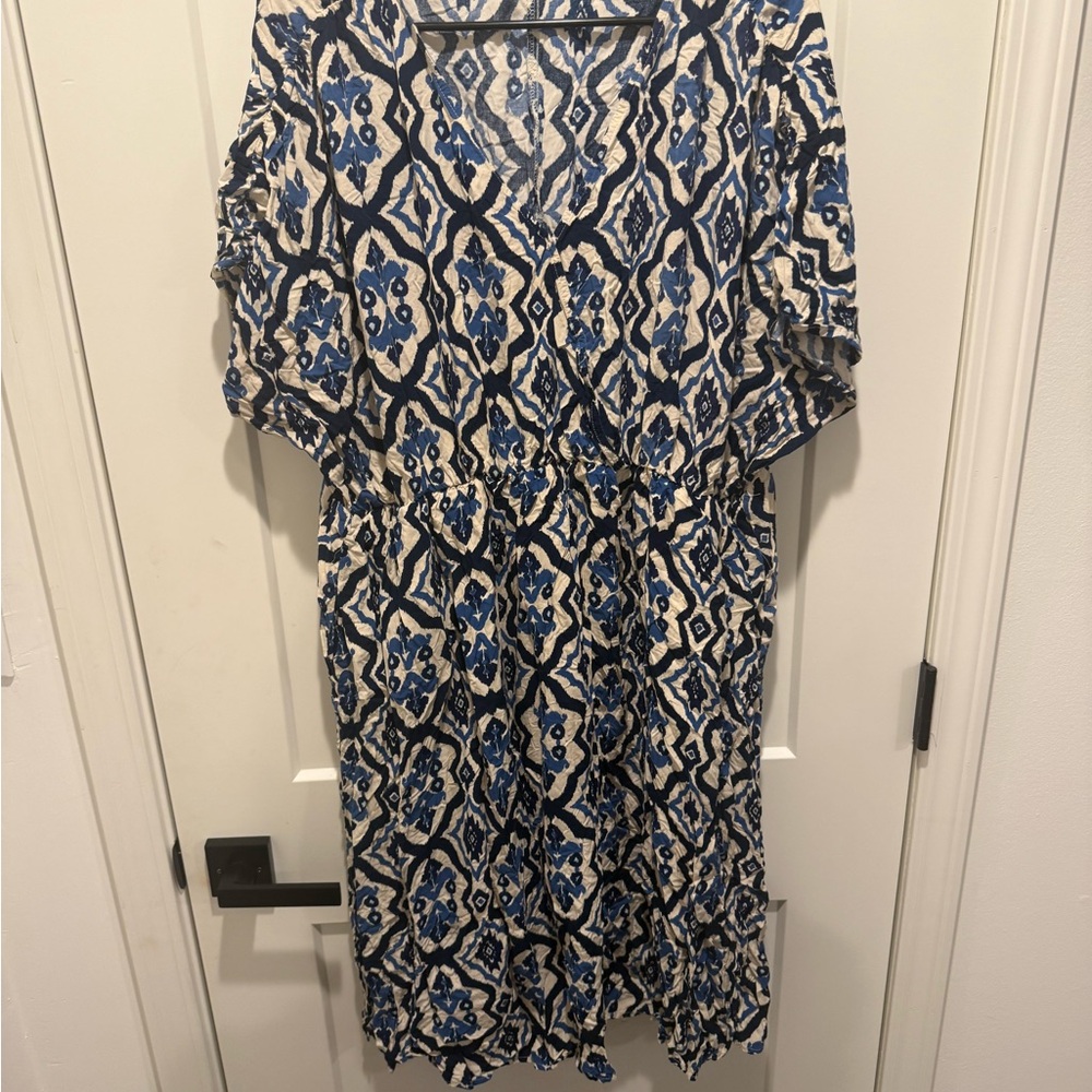 BloomChic Blue and White Midi Dress